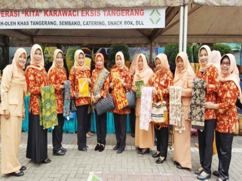 IMG-ketua-dwp-banten-apresiasi-7-corak-batik-khas-kota-tangerang