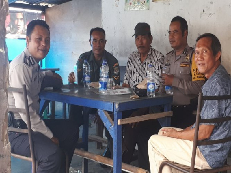 IMG-trust-building-kasi-humas-polsek-neglasari-tatap-muka-dengan-3-pilar-kelurahan-neglasari