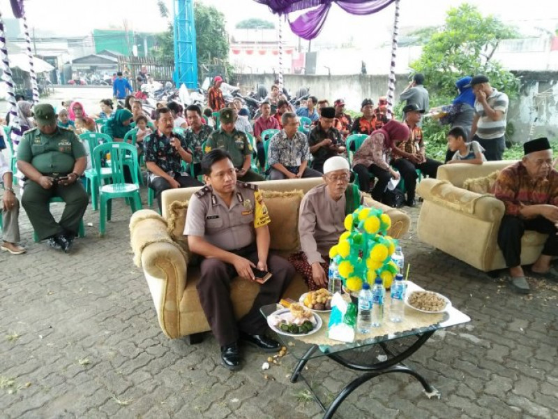 IMG-bersama-3-pilar-binmas-aiptu-midris-hadiri-kegiatan-kampung-pemuda-di-area-parkir-aneka-subur-jatake