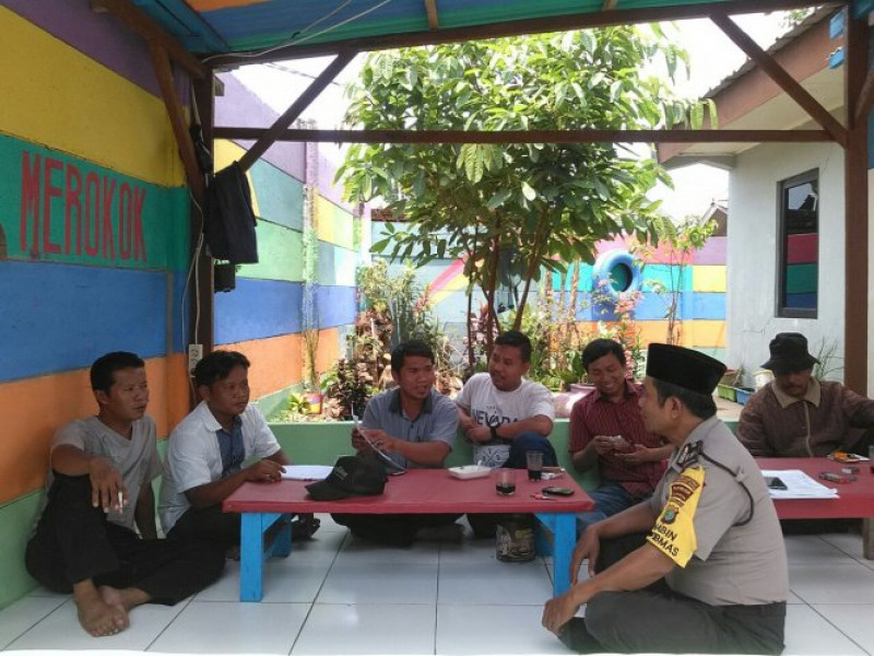 IMG-aiptu-sulaiman-sambangi-remaja-karang-taruna-kedaung-baru-himbau-terus-lakukan-kegiatan-positif