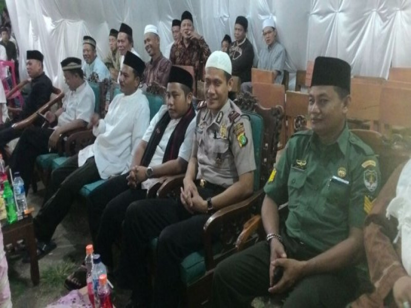 IMG-kanit-binmas-polsek-jatiuwung-hadiri-gebyar-muharram-cinta-yatim-di-masjid-jami-nurul-falah-periuk