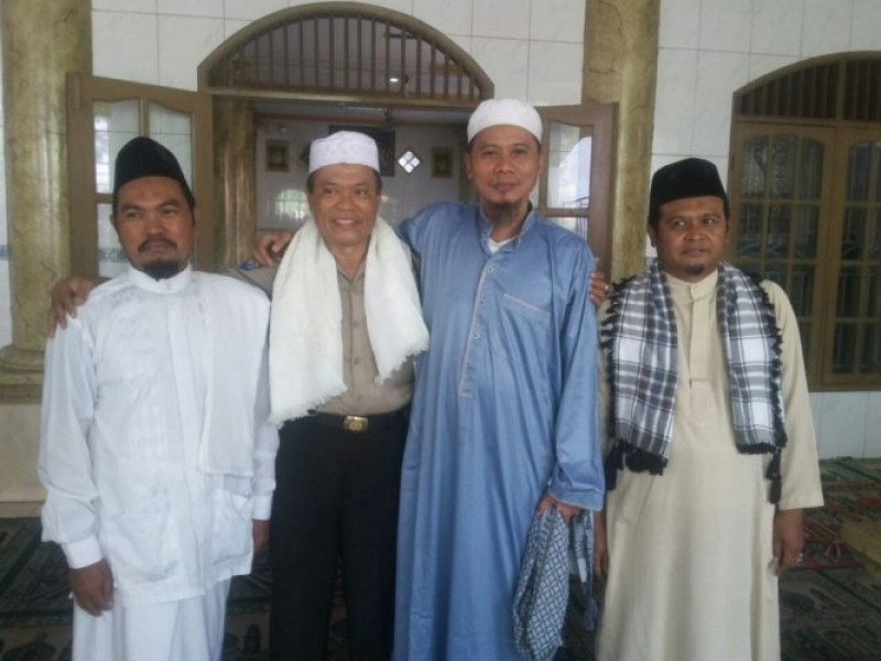 IMG-bhabinkamtibmas-polsek-neglasari-sambangi-ponpes-annisiniyyah-selapajang-jaya