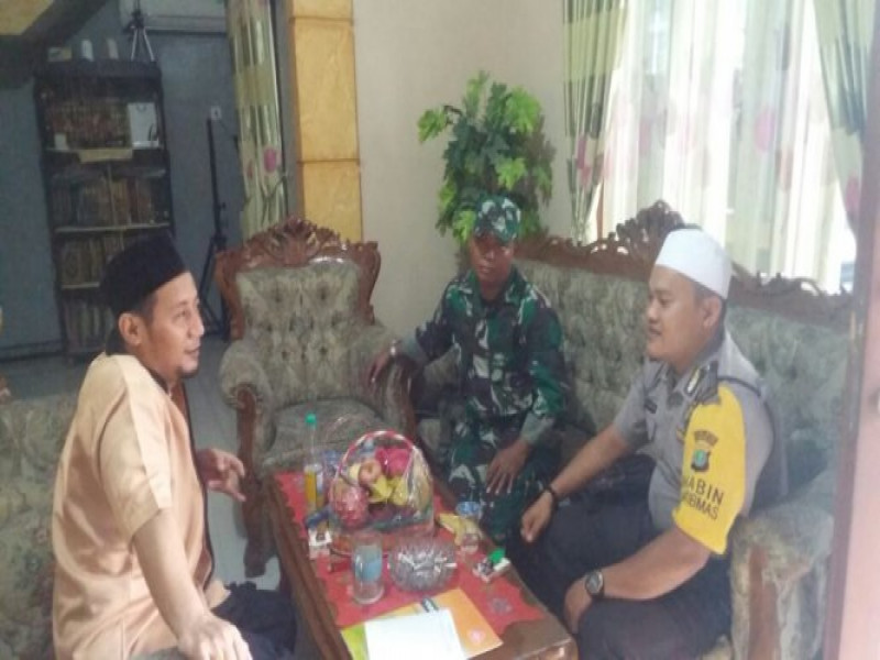 IMG-bhabinkamtibmas-polsek-jatiuwung-bripka-m-zaenudin-laksanakan-giat-polsantren-di-ponpes-ummul-rodhiyyah