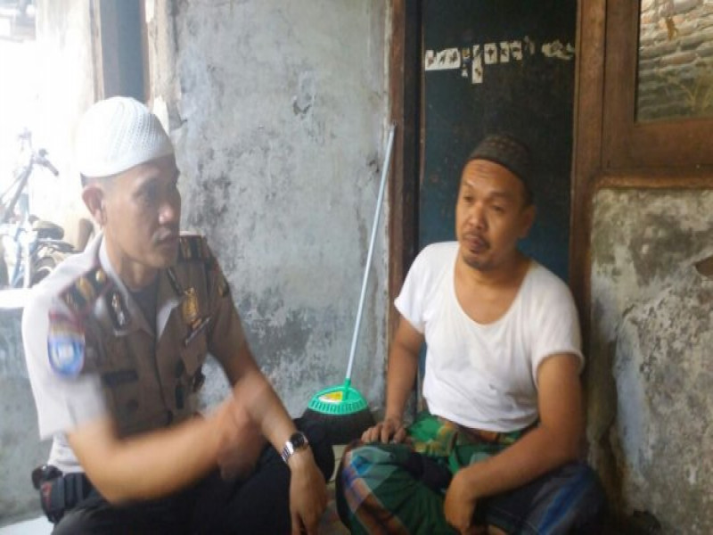 IMG-polsantren-kanit-binmas-polsek-jatiuwung-sambangi-ponpes-salafiyah-at-taufiq