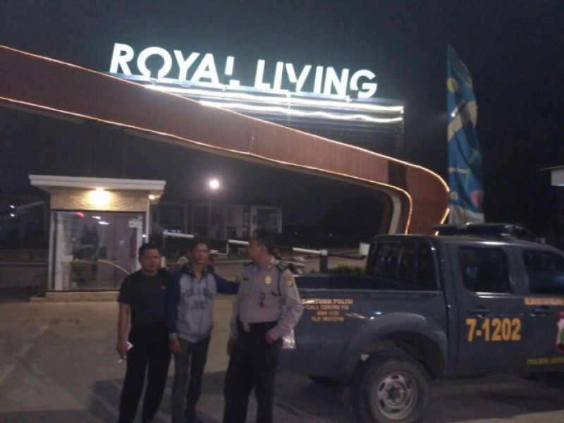 IMG-patroli-1102-polsek-sepatan-sambang-dialogis-ke-scurity-perumahan-global-living