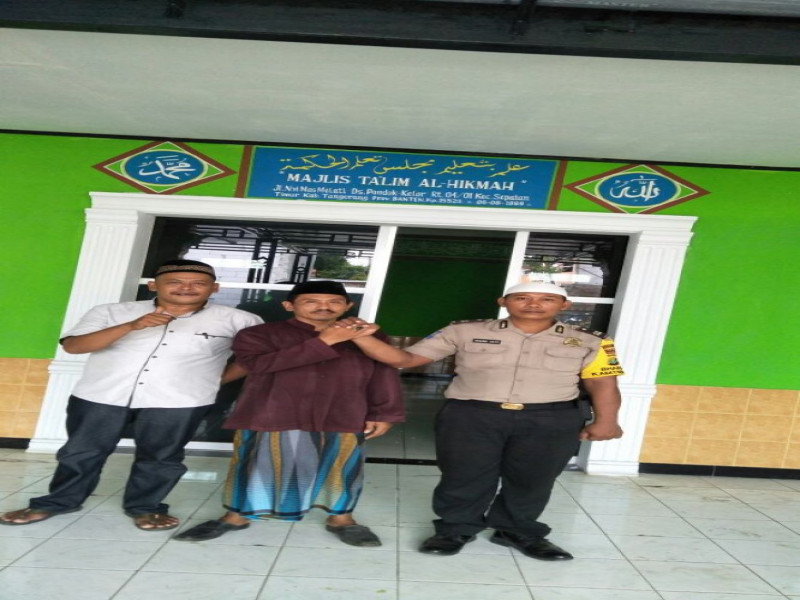 IMG-bhabinkamtibmas-polsek-sepatan-kunjungan-ke-majelis-taklim