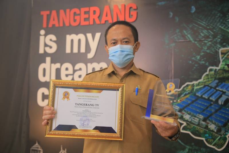 IMG-tangerang-tv-raih-penghargaan-dari-kantor-bahasa-banten