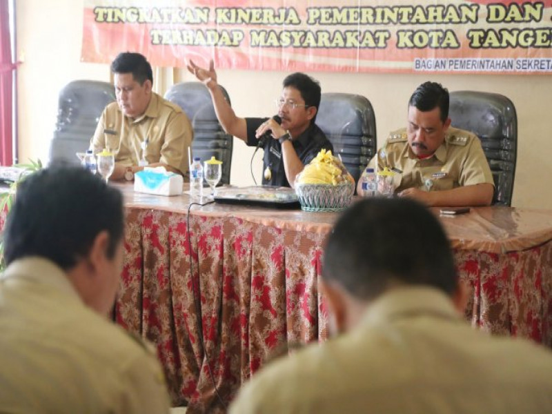 IMG-pembinaan-aparatur-kecamatan-benda