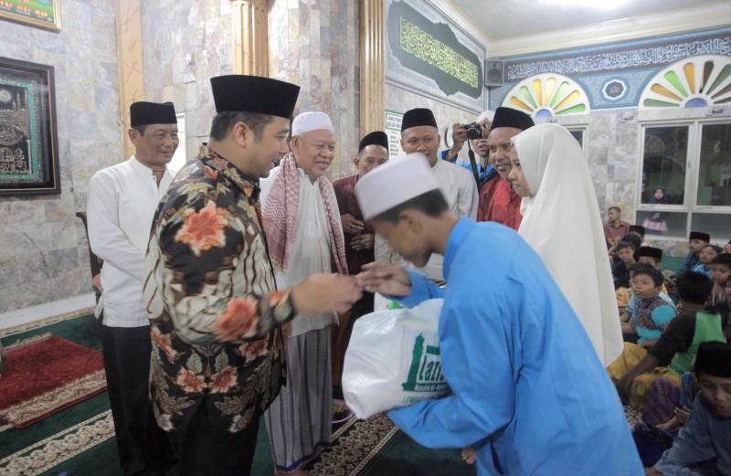 IMG-wali-kota-terus-ajak-masyarakat-jadikan-masjid-sebagai-pusat-peradaban-islam