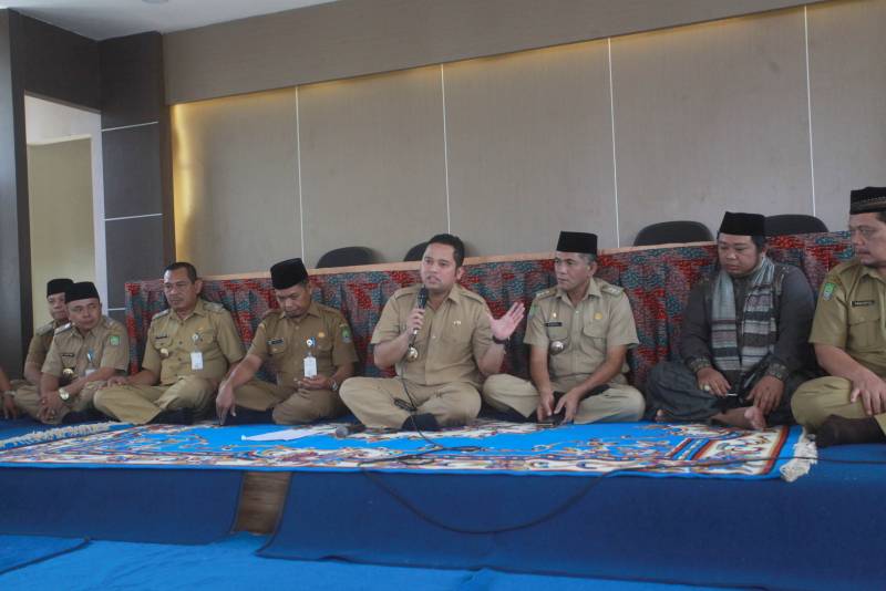 IMG-selama-puasa-wali-kota-dan-wakil-kompak-minta-pegawai-tetap-semangat-melayani-masyarakat