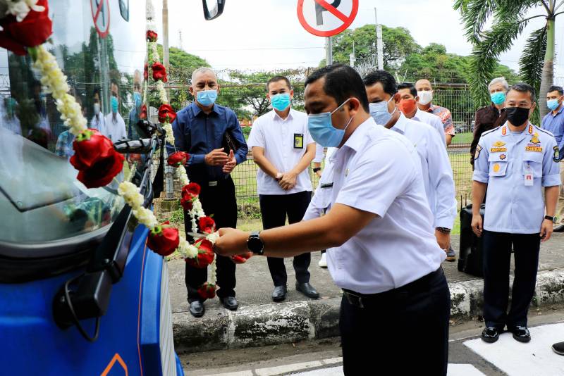 IMG-launching-brt-koridor-4-arief-harapkan-warga-bisa-gunakan-transportasi-massal