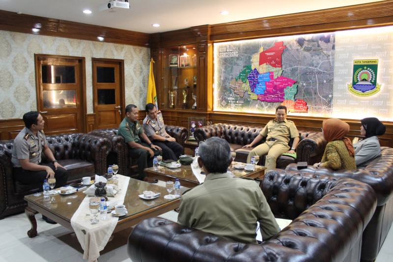 IMG-ciptakan-keamanan-dan-ketertiban-warga-wali-kota-gelar-rapat-forkompimda