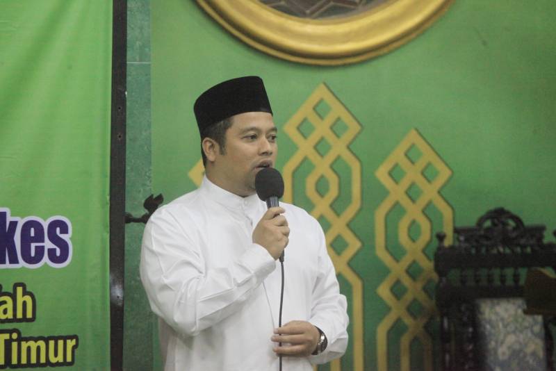 IMG-tebarkan-semangat-dan-eratkan-kebersamaan-dengan-sholat-subuh-berjamaah-dan-berolahraga