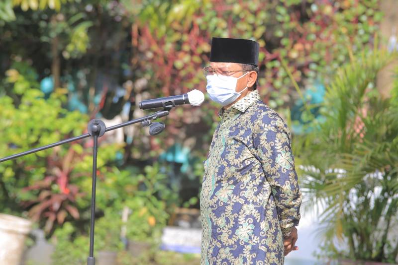 IMG-ratusan-yatim-di-kecamatan-benda-terima-bantuan