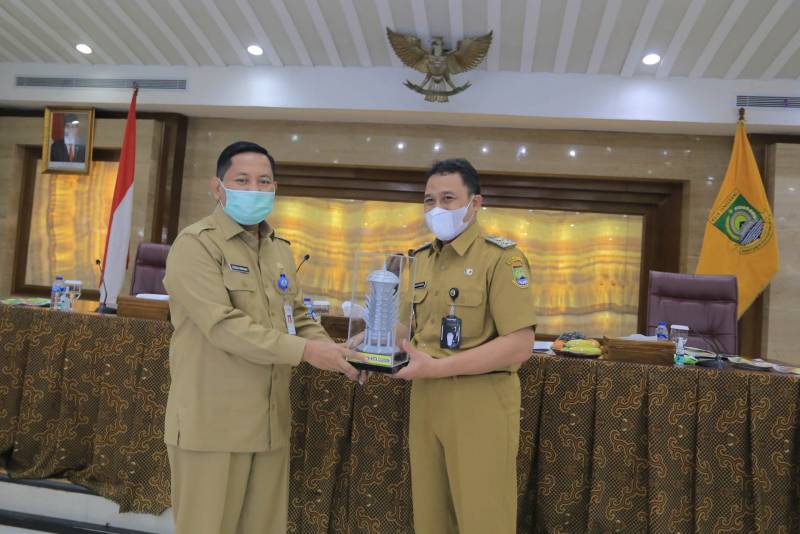 IMG-pemerintah-kota-cilegon-kunjungi-pemkot-tangerang-terkait-pengolahan-sampah-di-kota-tangerang