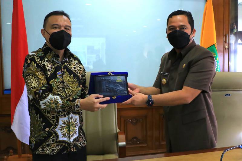 IMG-arief-paparkan-sejumlah-aspirasi-dalam-kegiatan-kunjungan-kerja-wakil-ketua-dpr-ri