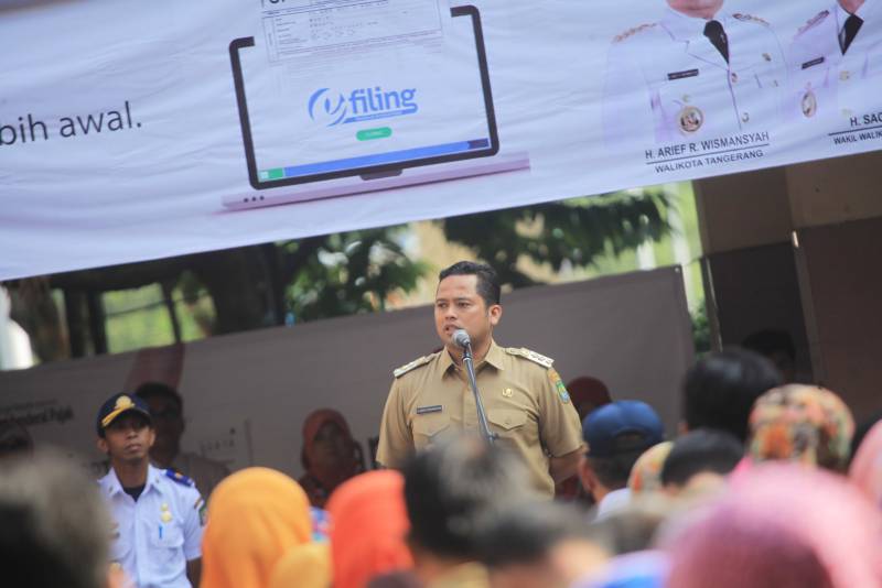 IMG-dari-pajak-angkutan-berbasis-online-hingga-award