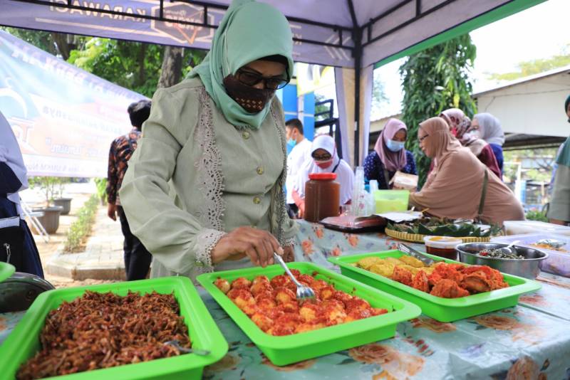 IMG-umkm-berbagi-semangat-sedekah-ditengah-pandemi