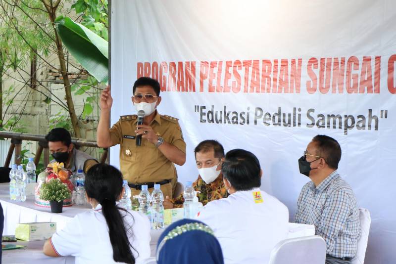 IMG-sachrudin-kelola-sampah-rumah-tangga-dengan-baik-sebagai-upaya-pelestarian-lingkungan