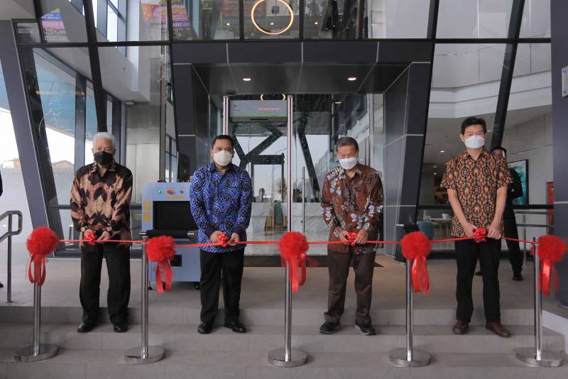 IMG-hadiri-soft-opening-101-hotel-arief-sebut-kota-tangerang-sebagai-lokasi-strategis-untuk-investasi