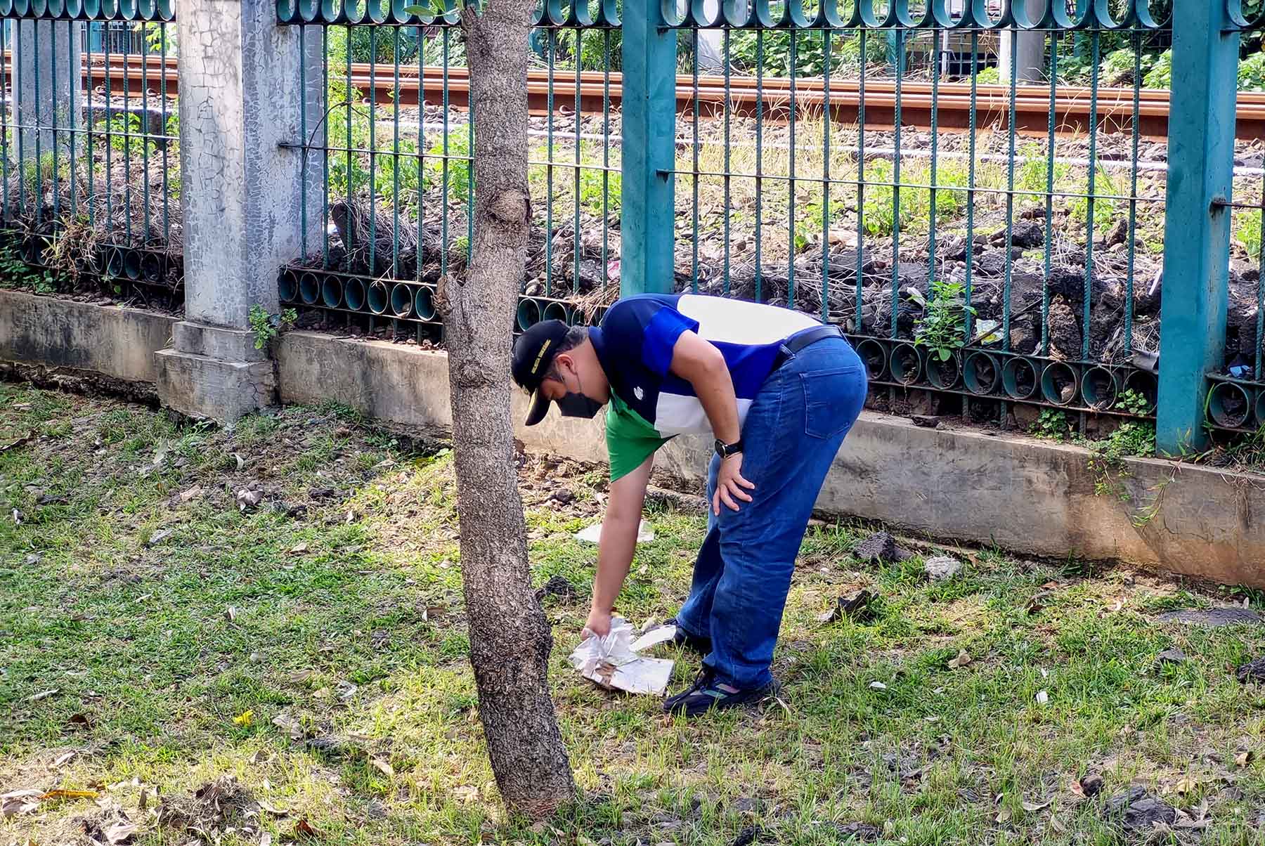 IMG-hari-minggu-arief-pimpin-operasi-kebersihan-di-jalan-protokol