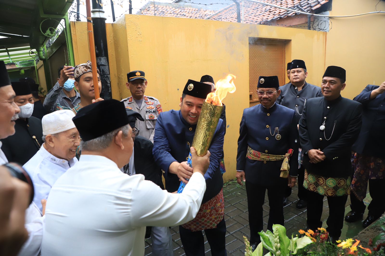 IMG-kirab-api-porprov-vi-banten-2022-keliling-delapan-kota-kabupaten-dimulai