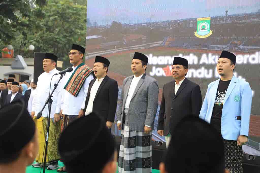 IMG-1-dekade-festival-al-a-zhom-berakhir-bkprmi-berikan-kado-perpisahan-kepada-wali-kota-arief-selaku-inisiator
