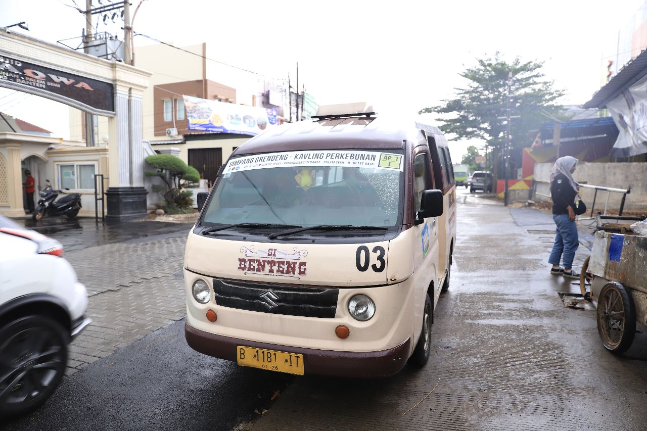 IMG-minimalisir-polusi-udara-pemkot-tangerang-ajak-warga-beralih-gunakan-transportasi-umum