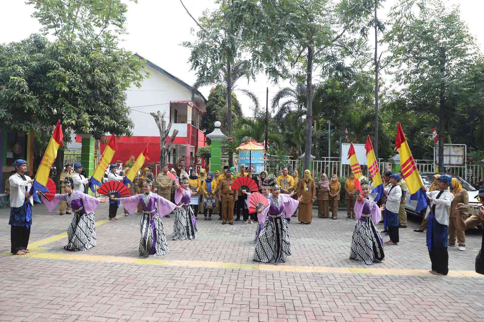 IMG-sdn-gondrong-3-dan-smpn-6-kota-tangerang-ikuti-lomba-sekolah-sehat-tingkat-provinsi-banten