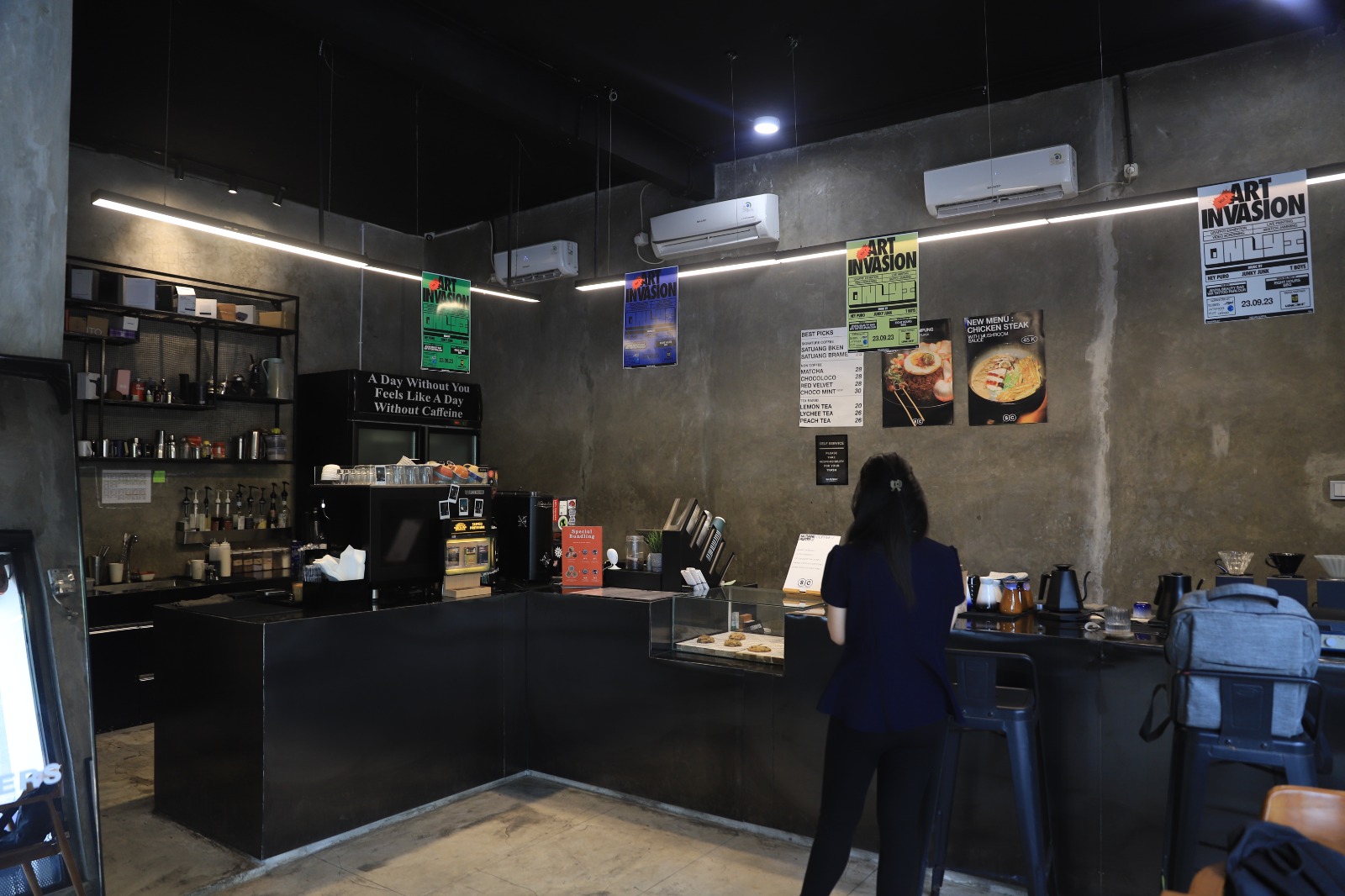 IMG-nikmati-coffee-shop-anak-muda-kota-tangerang-di-sa-tuang-coffee