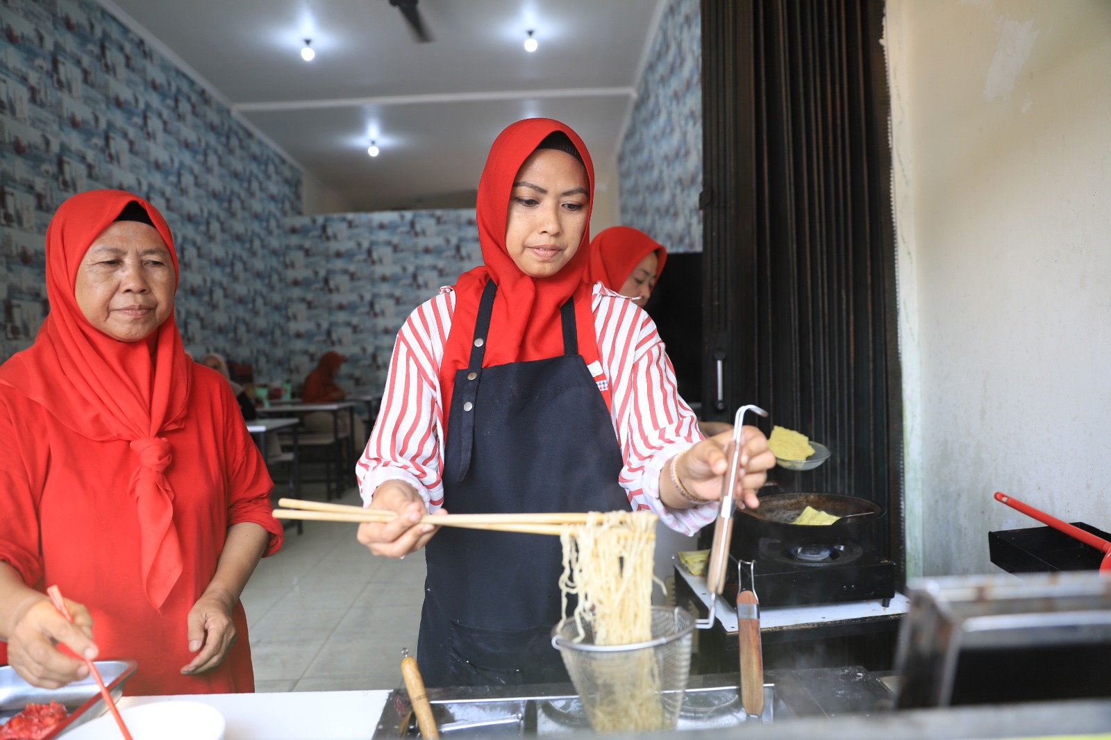 IMG-nikmati-kuliner-mie-ayam-homemade-tonozha-umkm-kota-tangerang