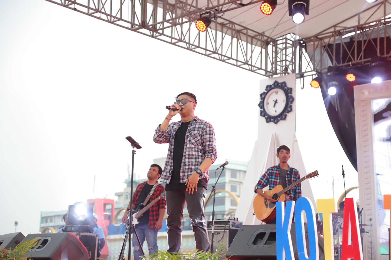 Festival Cisadane 2023 dimeriahkan dengan band-band lokal Kota Tangerang