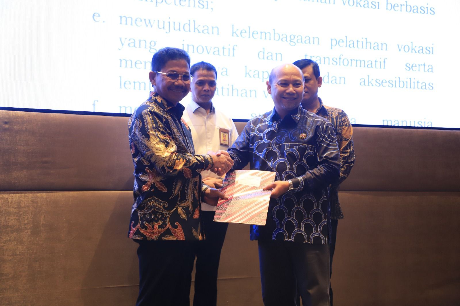 IMG-tim-koordinasi-daerah-vokasi-kota-tangerang-resmi-dikukuhkan