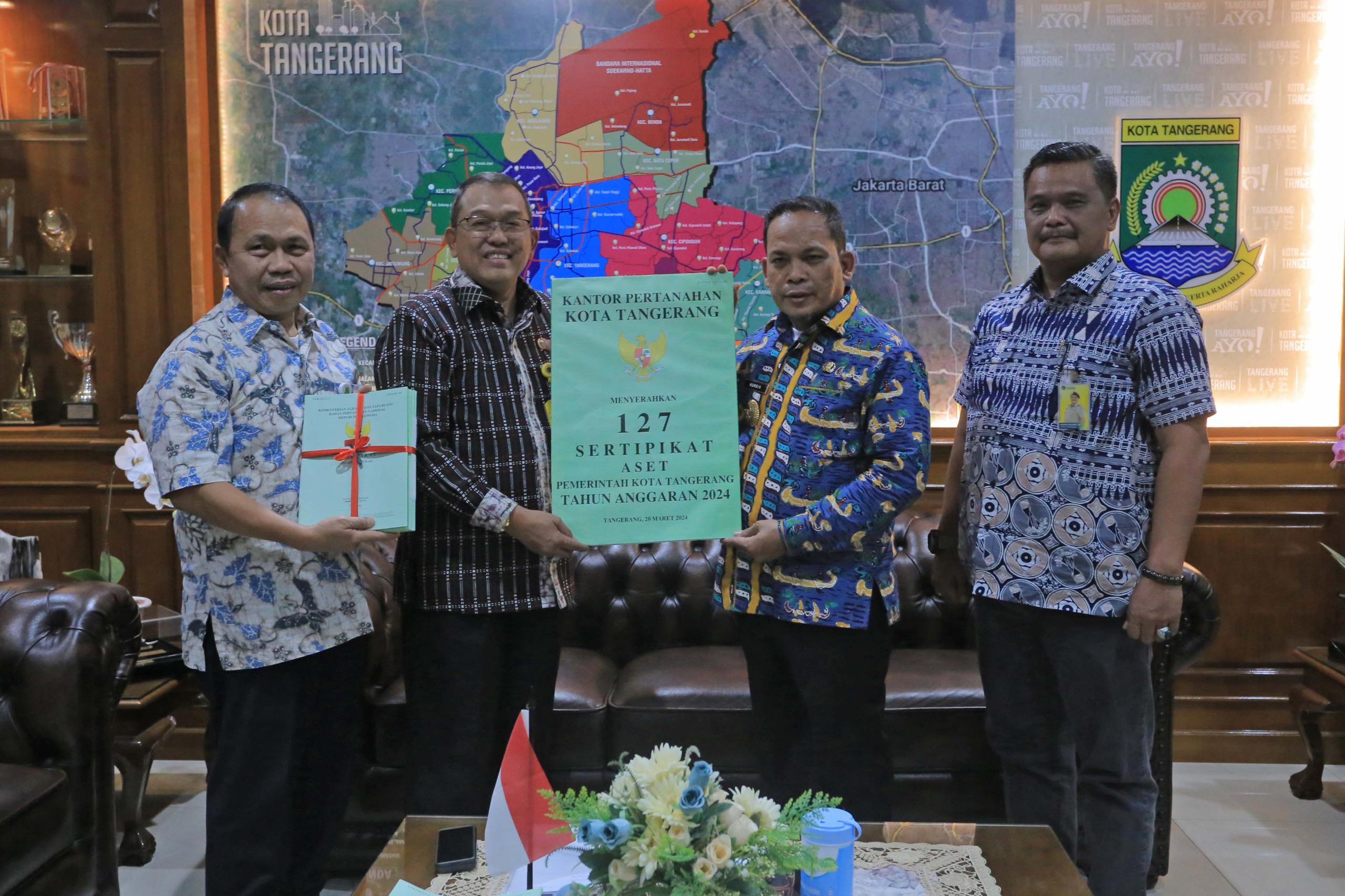 IMG-terima-150-sertipikat-aset-pemkot-siap-mengulang-capaian-sertifikasi-bmd-terbanyak-se-indonesia