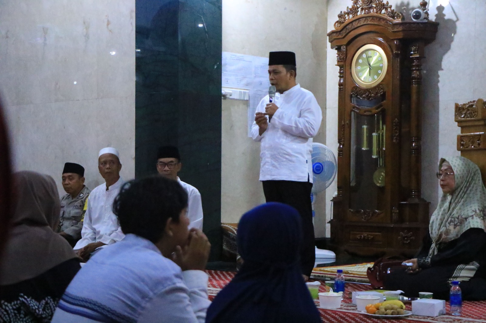 IMG-buka-bersama-warga-kunciran-indah-dr-nurdin-ajak-wujudkan-kota-yang-nyaman