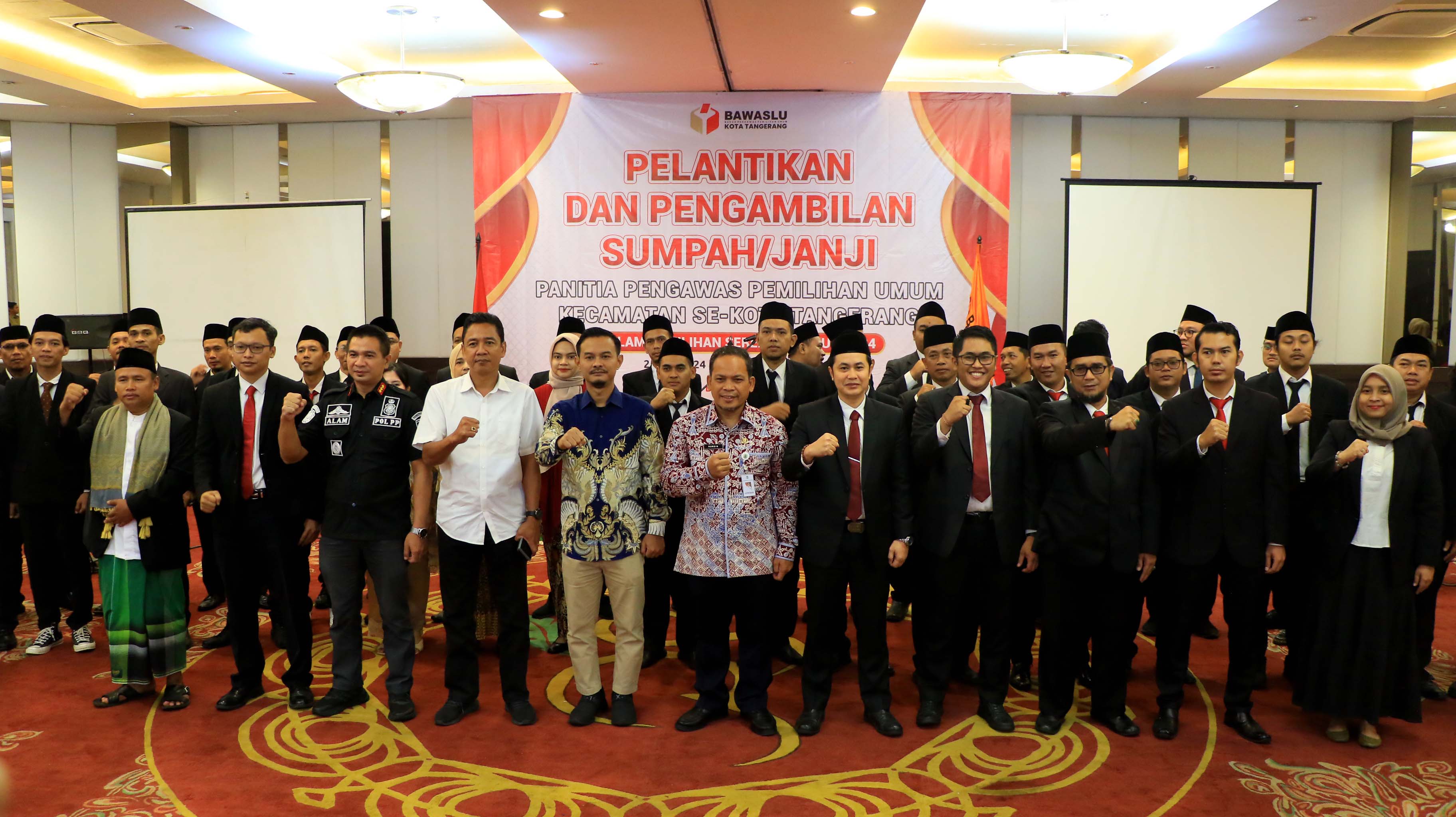 IMG-39-anggota-panwaslu-kecamatan-dilantik-dr-nurdin-pegang-teguh-aturan-dan-jaga-integritas