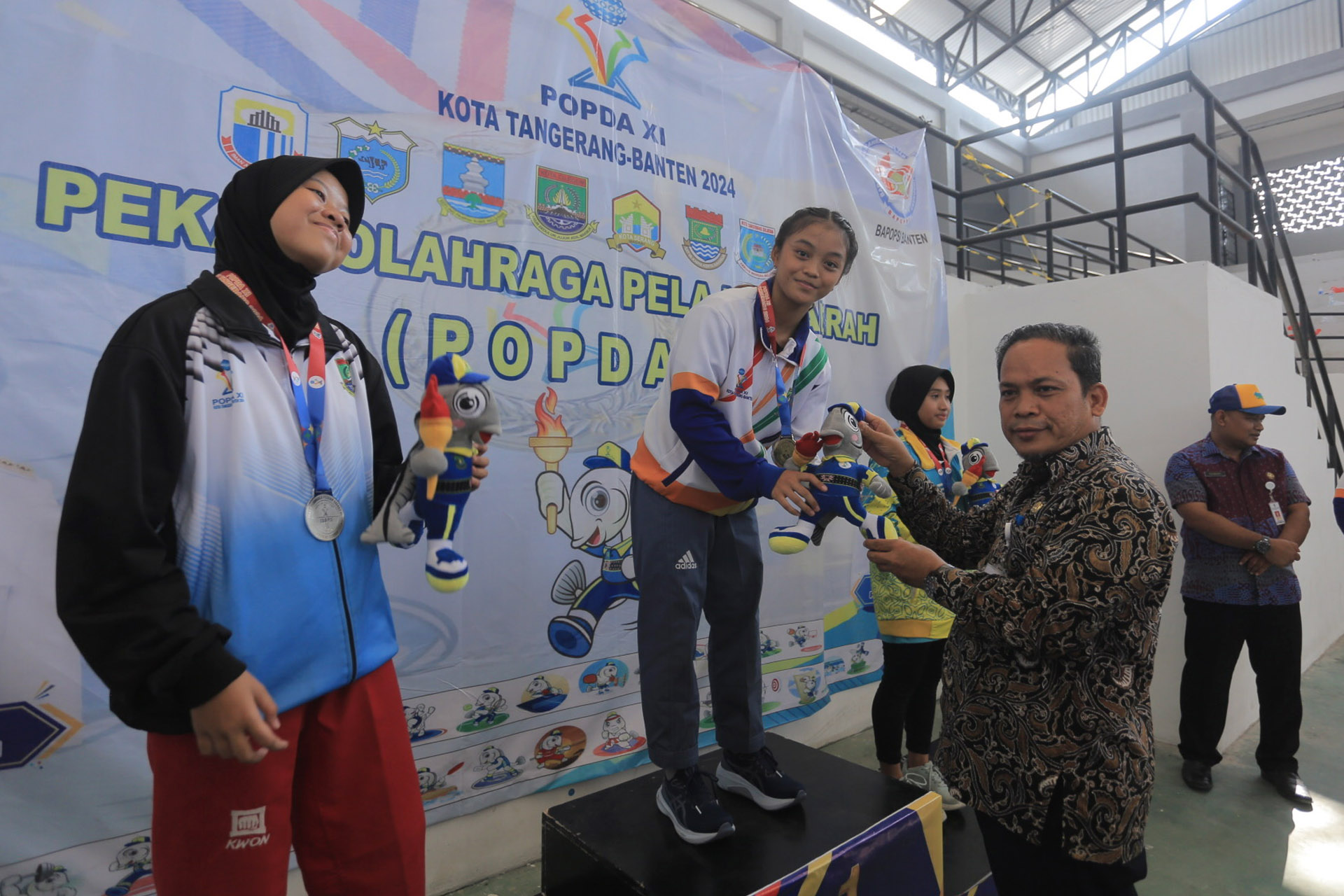 IMG-diakhir-popda-tim-taekwondo-kota-tangerang-teratas-dengan-raih-22-medali