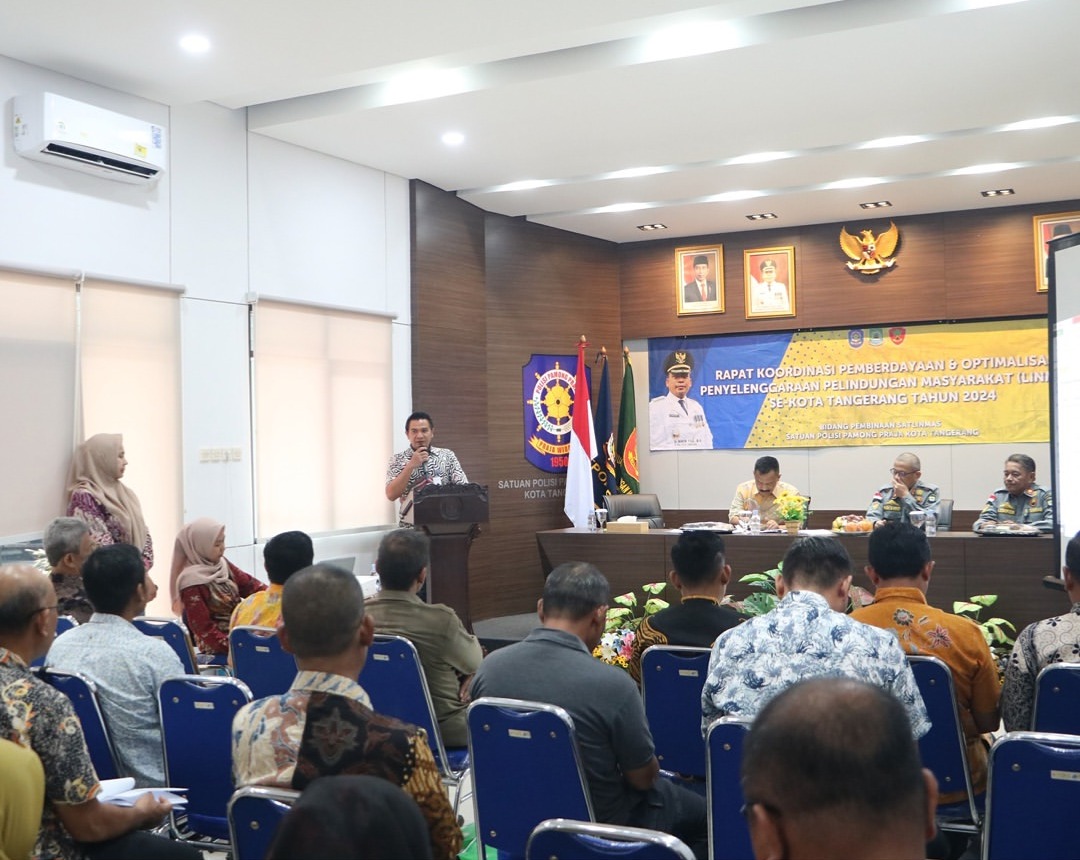 IMG-optimalisasi-petugas-linmas-satpol-pp-kota-tangerang-siap-amankan-pilkada-2024
