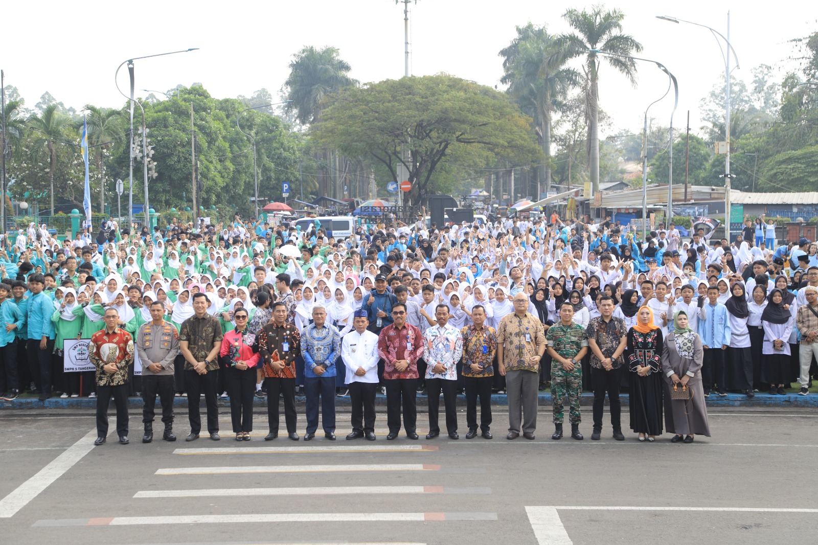 IMG-5-000-pelajar-kota-tangerang-deklarasi-anti-narkoba-dan-tawuran