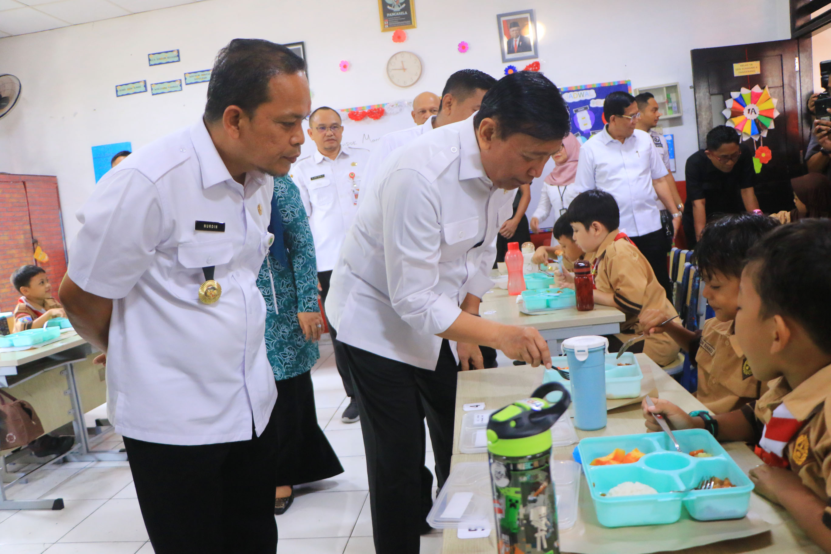 IMG-wiranto-apresiasi-uji-coba-mbg-di-kota-tangerang