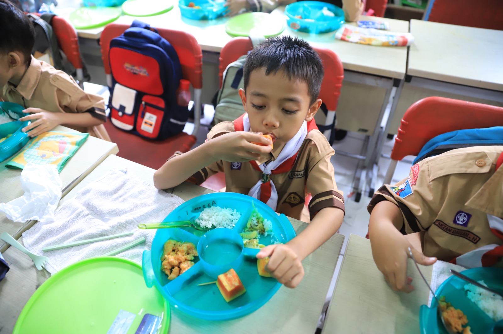 IMG-program-makan-bergizi-gratis-di-kota-tangerang-pastikan-membantu-pemenuhan-asupan-gizi-siswa