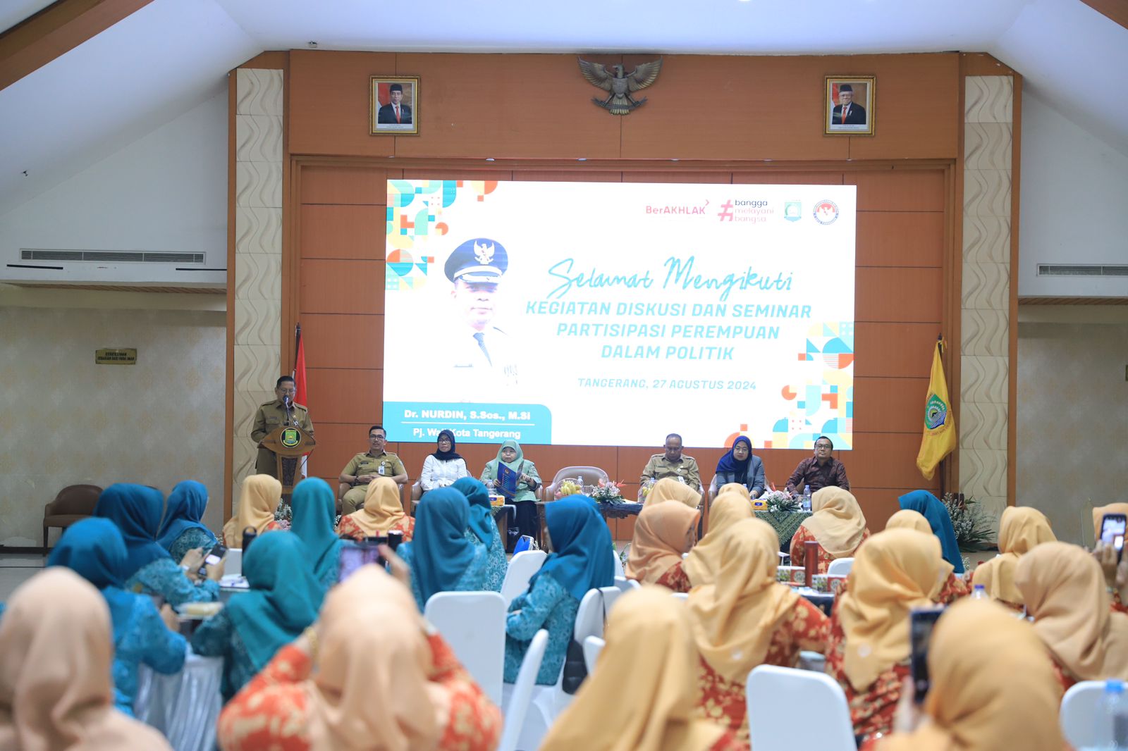 IMG-jelang-pilkada-2024-kesbangpol-kota-tangerang-gelar-seminar-partisipasi-perempuan-dalam-politik