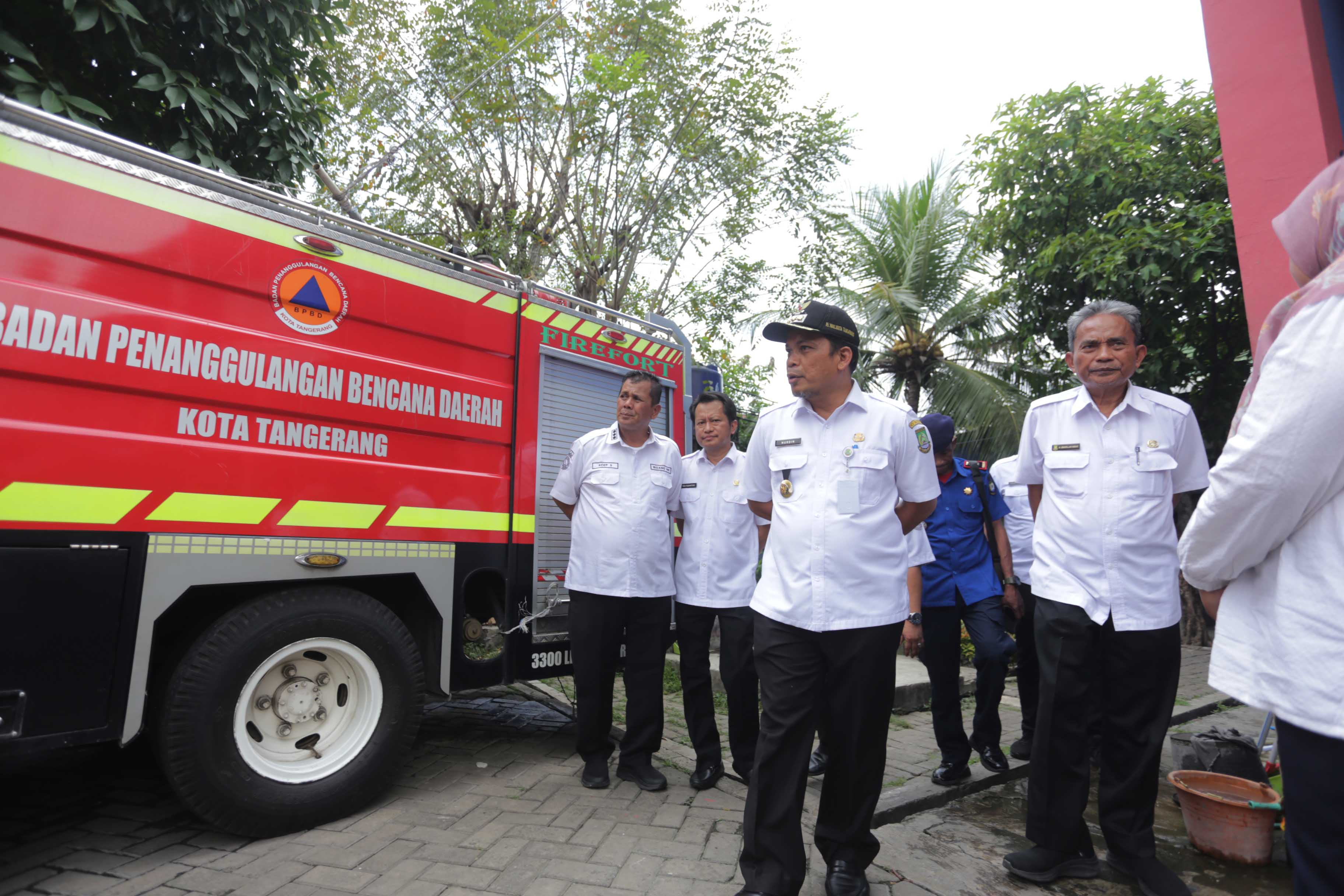 IMG-wujudkan-kota-kondusif-bagi-warga-pemkot-akan-terus-perkuat-armada-damkar