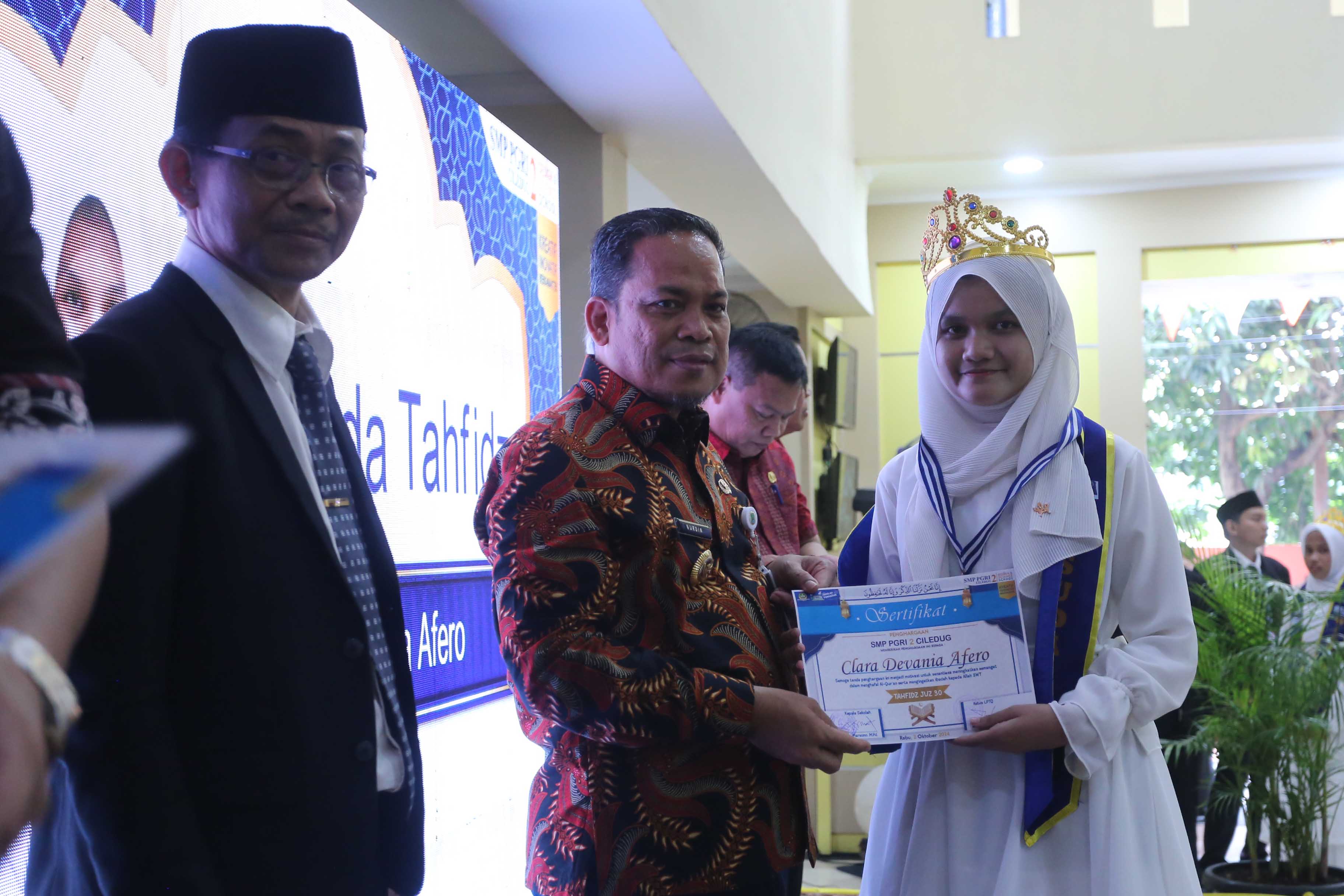 IMG-program-pelajar-mengaji-terus-digaungkan-dr-nurdin-wisuda-46-pelajar-penghafal-al-quran