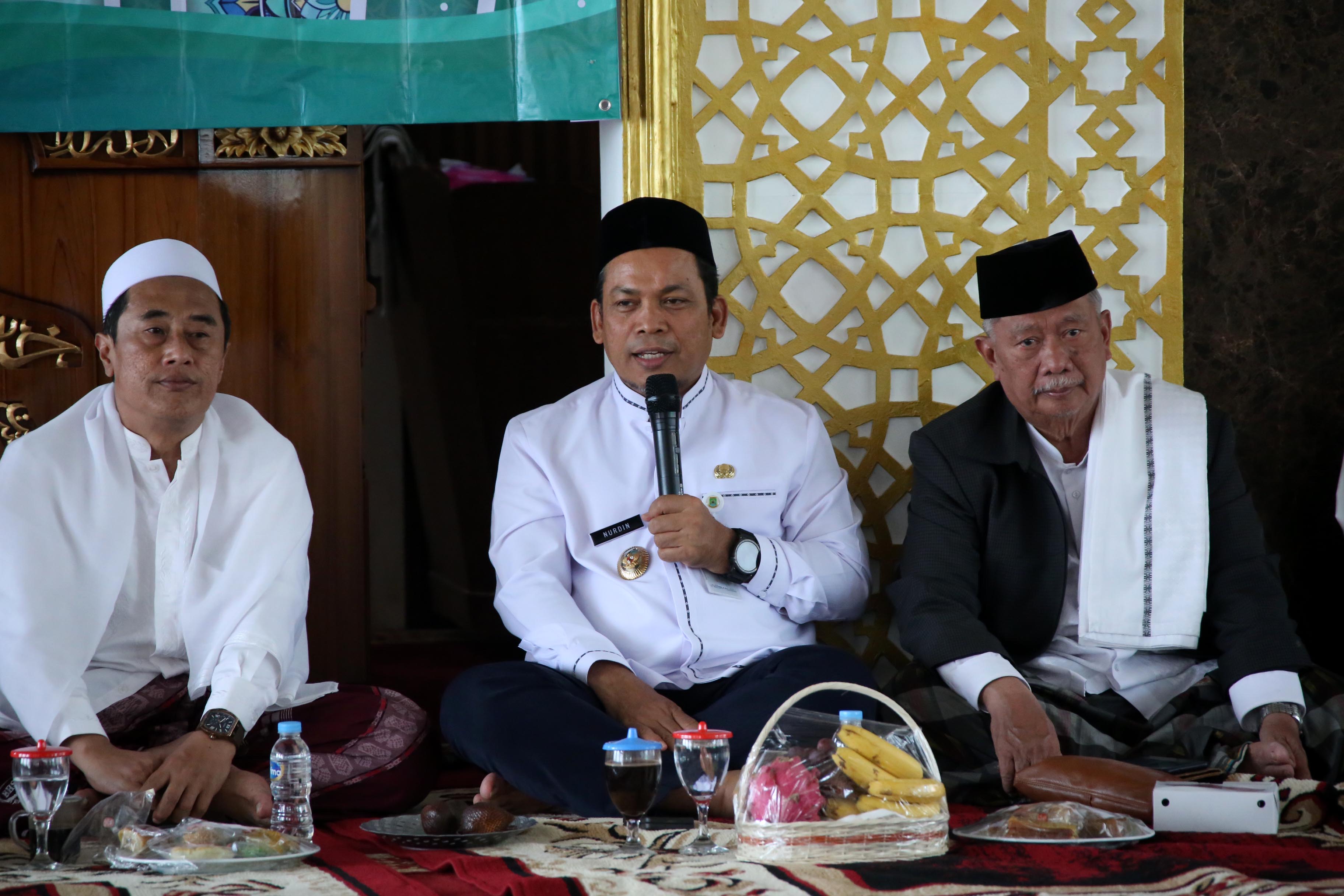 IMG-pengajian-bulanan-bersama-masyarakat-dr-nurdin-ajak-jaga-kondusifitas-pilkada