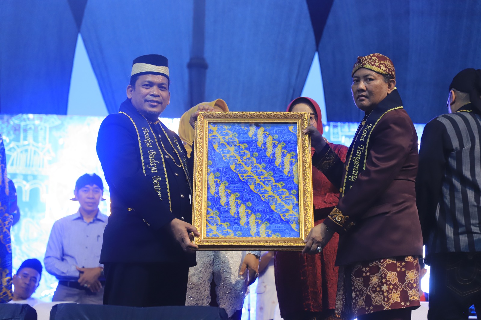 pemkot-tangerang-launching-motif-batik-sundara-loka-di-festival-kebudayaan-2024