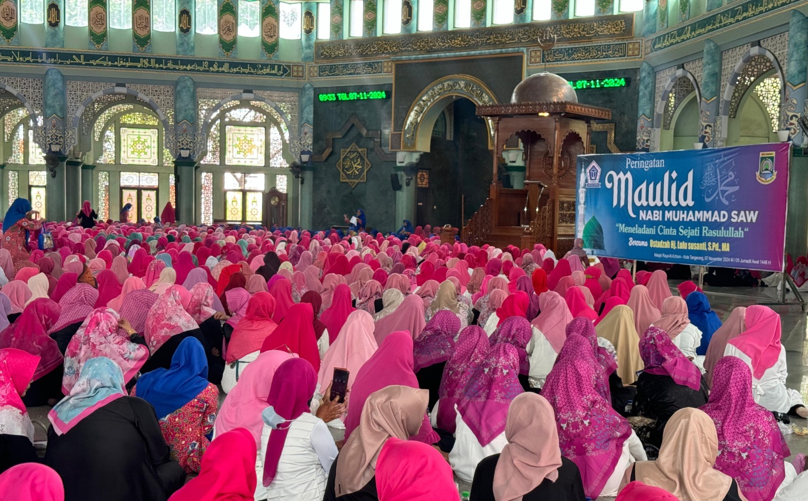 IMG-kajian-forum-majelis-taklim-kota-tangerang-di-masjid-raya-al-a-zhom-dihadiri-3-405-jemaah