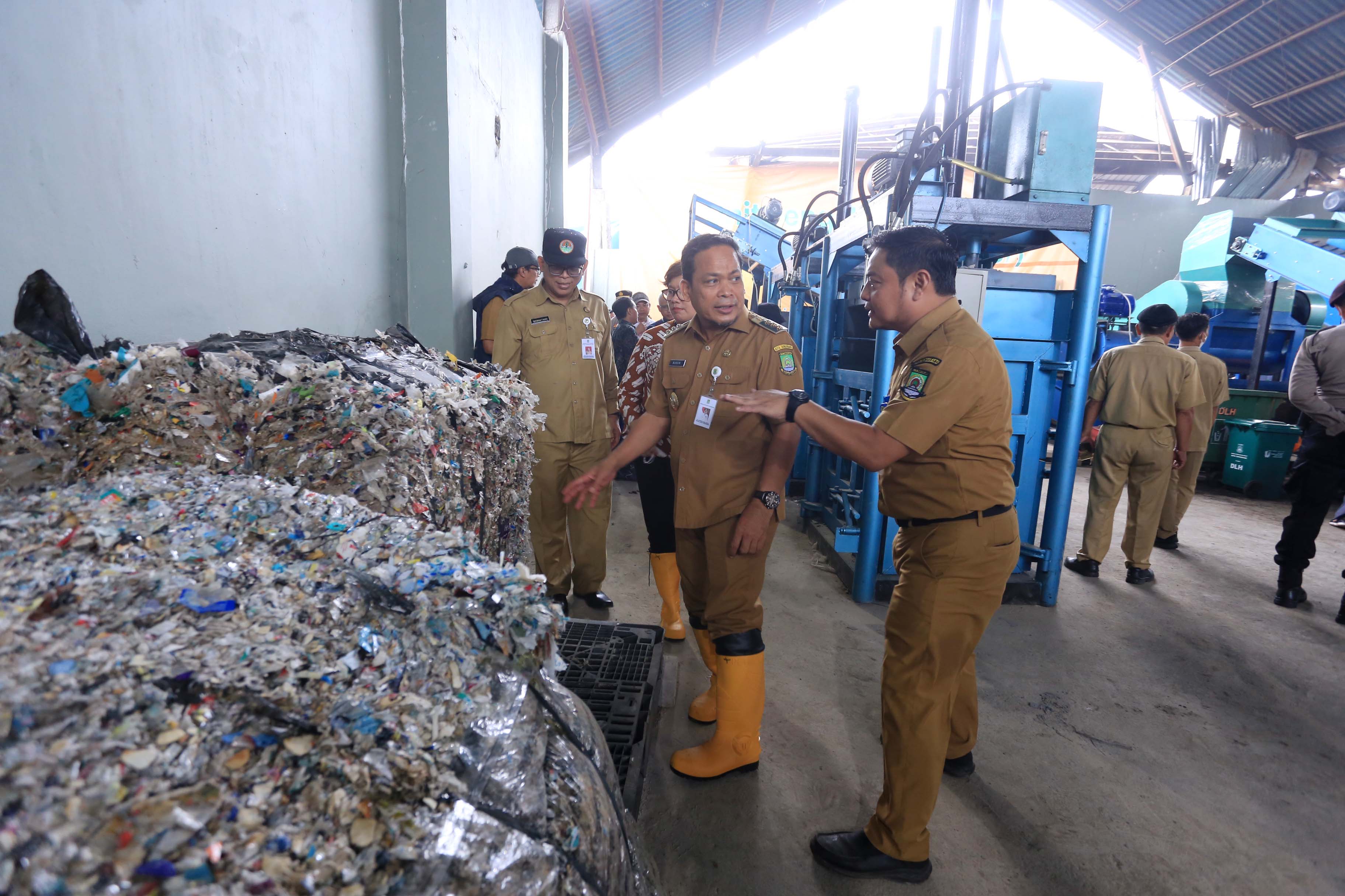 Keren!! Kota Tangerang Bisa Olah Sampah Jadi Bahan Bakar Industri