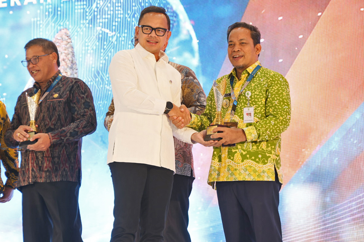 realisasi-pendapatan-daerah-tertinggi-pemkot-tangerang-sabet-apbd-award-2024