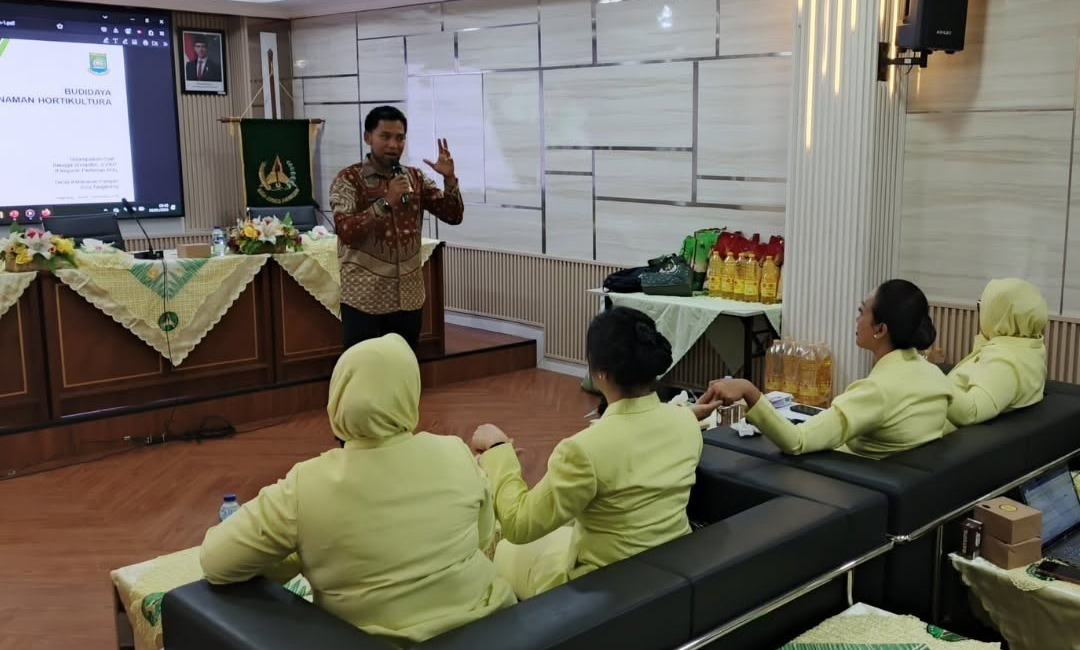 dukung-kemajuan-urban-farming-pemkot-tangerang-sukses-gelar-penyuluhan-holtikultura-bersama-ikatan-adhyaksa-dharmakartini